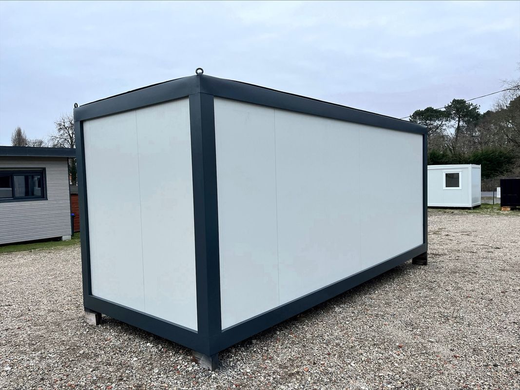 container bureau neuf flat pack 15m2 isolation 100% complète container bureau neuf flat pack 15m2 isolation 100% complète
